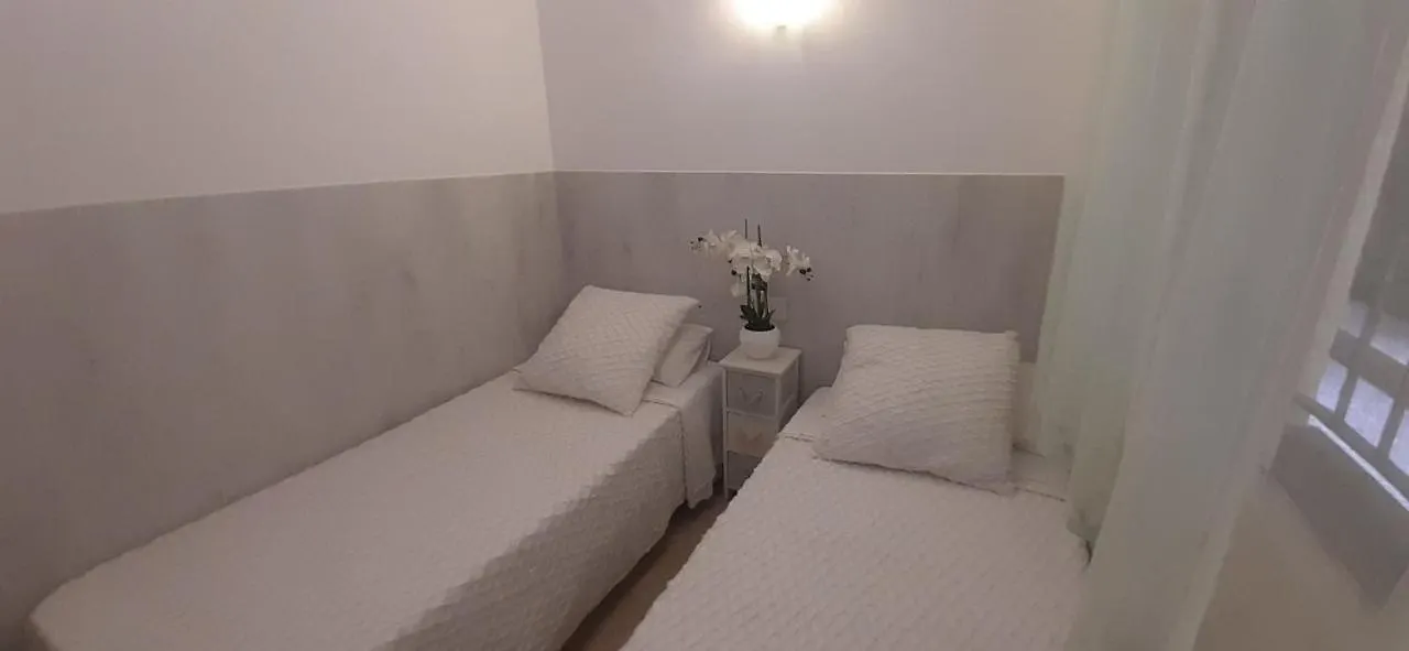 Roses Sobre El Mar Appartement 0*,